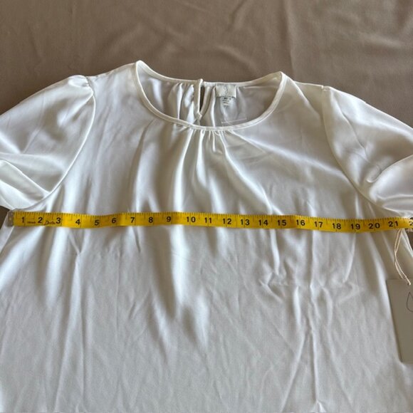 Joie Womens Holiday Blouse Laser Cut Out Sleeves Embroidered XL Keyhole NWT - Picture 8 of 12